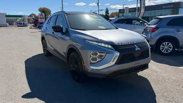 2024 Eclipse Cross Black Edition573776063450337281