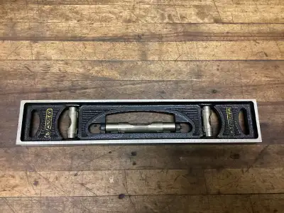 STANLEY NO. 36G - 12” LONG ADJUSTABLE METALLIC PLUMB AND LEVEL, View more
