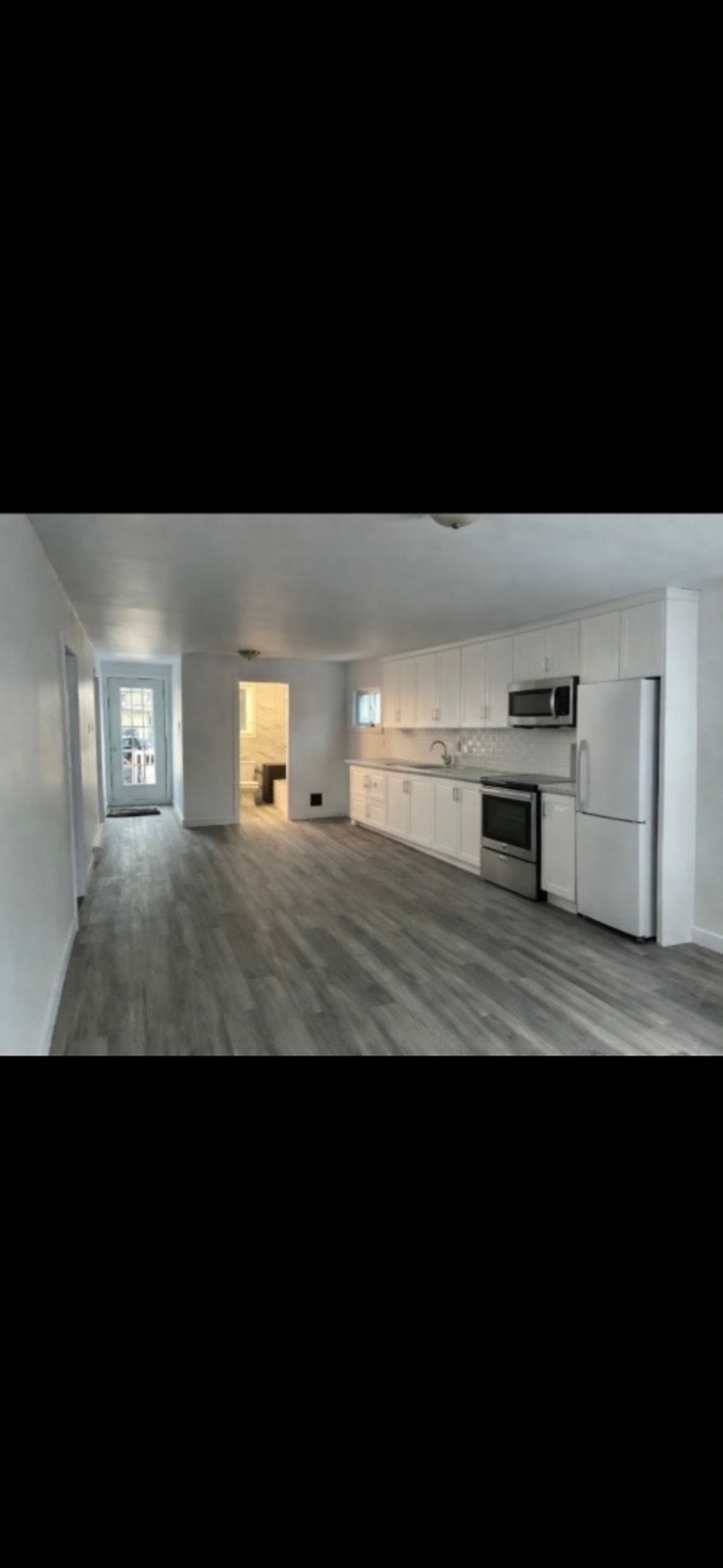 35 49e Avenue — photo 1