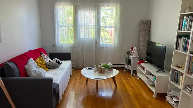 NDG (Loyola), 4½ électros   parking, Mai - Juin - Juillet $1250