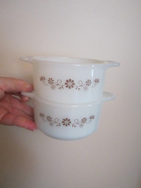 Vintage white bowls