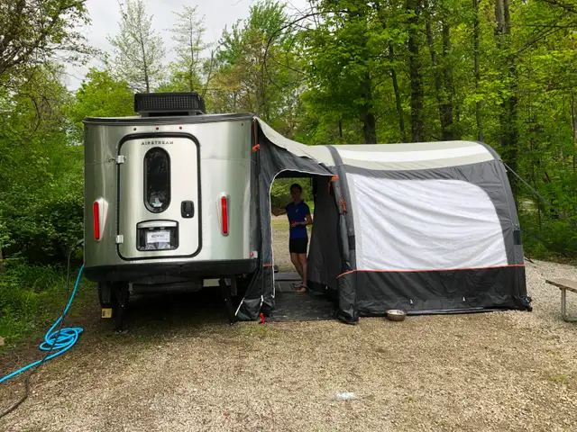 Roulotte Airstream Basecamp 16X in RVs & Motorhomes in Rimouski / Bas-St-Laurent - Image 2