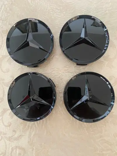 New condition Fit most Mercedes More colours available More Mercedes emblem available too