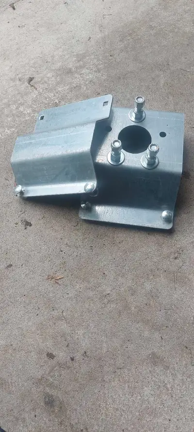 https://www.homedepot.ca/product/marathon-marathon-spare-tire-holder-solid-side-4x7-5x7-5x10-/100077...