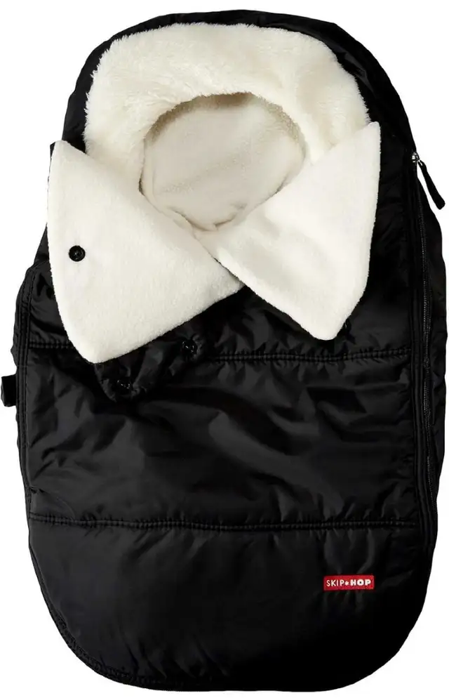 Skip Hop Winter Car Seat Cover in Strollers, Carriers & Car Seats in Calgary - Image 2
