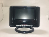 7〞LCD TV &amp; DVD PLAYER COMBO