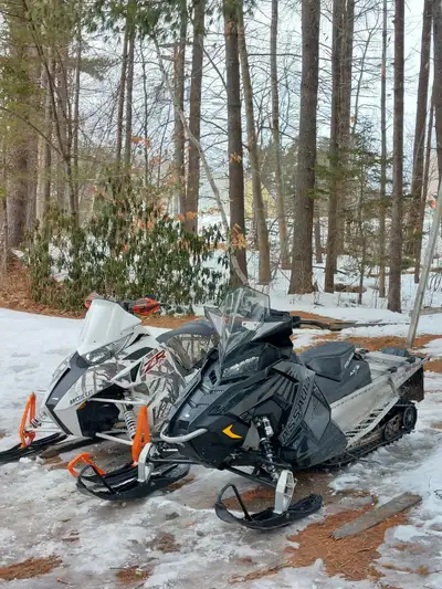 2017 Polaris Switchback Assault 800 for sale. Has scratchers, great studded track, high windshield,...