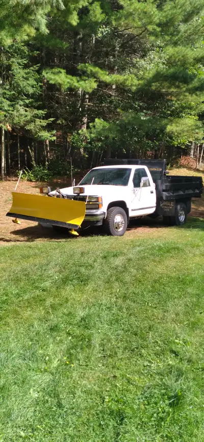 (AD UP AVILABLE) runs great 4x4 454 engine carb 8ft dump plow works up down no angle cab floor and m...