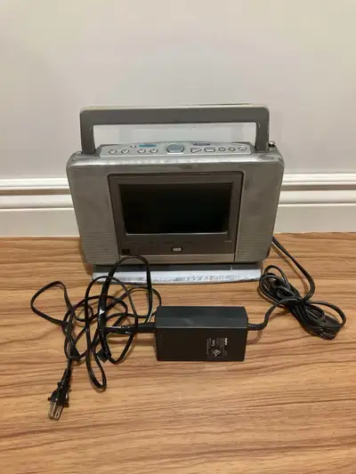 Old SANYO TV & DVD player combo, View more