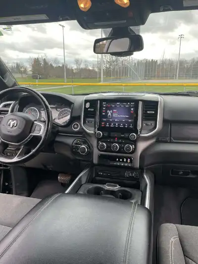 2019 Dodge RamBighorn,quad cab 6.4 ft box, 5.7 L, 125,000 km, great condition. Runs well. 4x4. No wa...