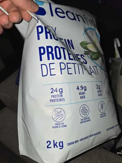 I'm selling a 2kg bag of Leanfit whey protein powder in vanilla flavour. The bag is brand new and st...