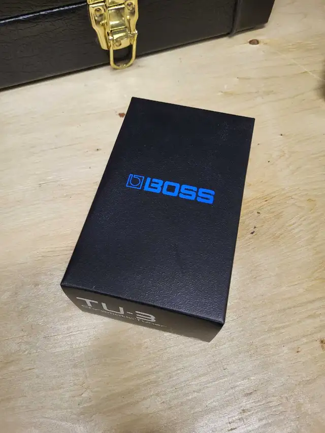BOSS TU-3 tuner pedal in Amps & Pedals in St. Catharines - Image 3