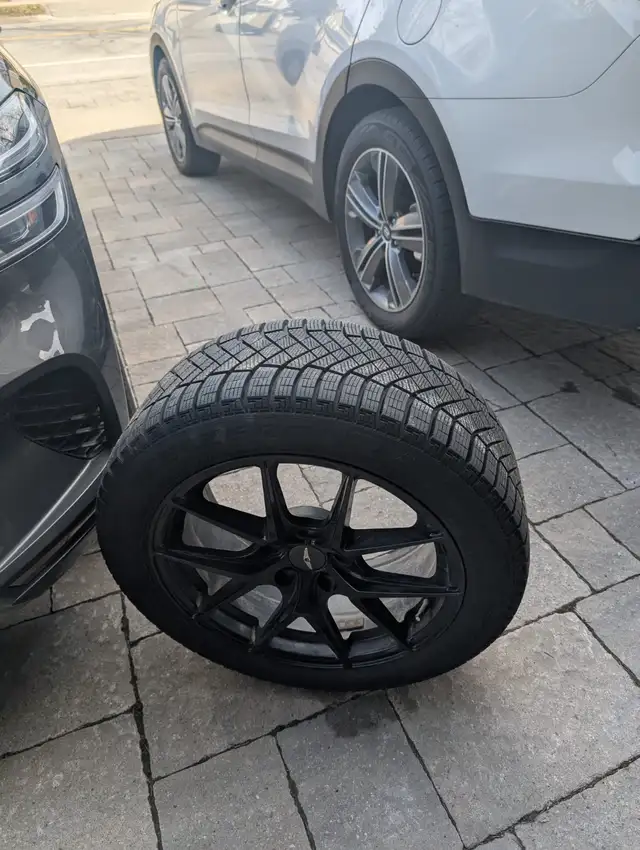 Pirelli Winter Tires on Genuine Genesis Rims 225/50 R17 in Tires & Rims in Markham / York Region - Image 3