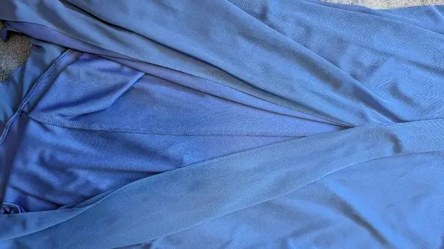 David's Bridal Royal Blue Formal Dress in Women's - Dresses & Skirts in Calgary - Image 4