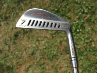 Vintage Simmons Tiger Shark #7 Iron in Good Condition