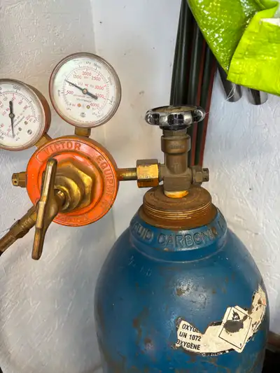 Oxy-Acetylene Equipment Victor heavy duty, View more