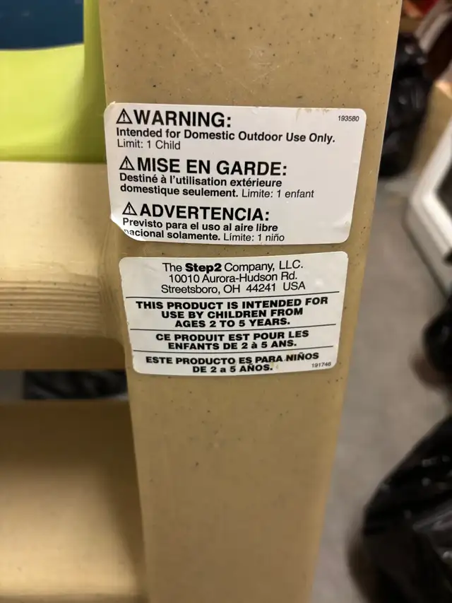 Glissade Slide in Toys & Games in City of Montréal - Image 8