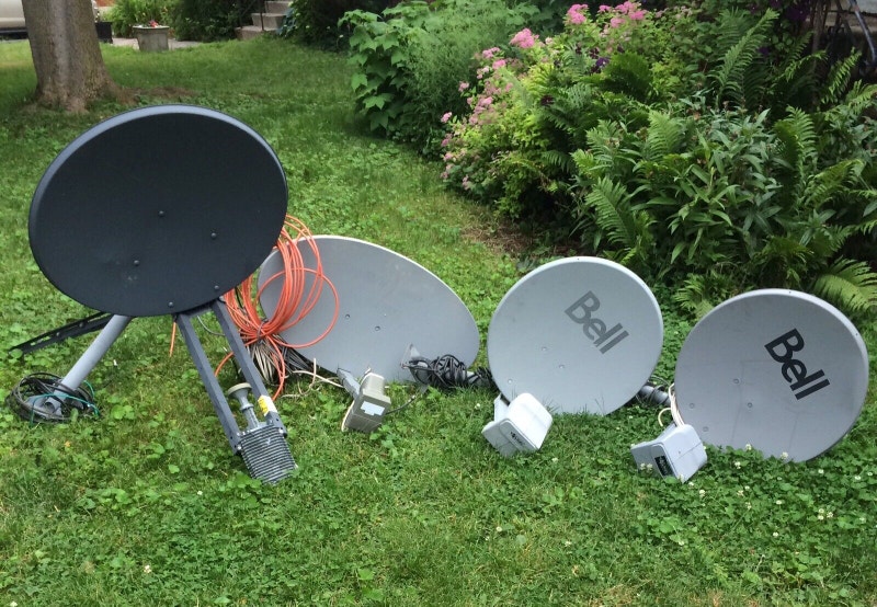 Satellite dish & Bell receivers Video & TV Accessories Kingston