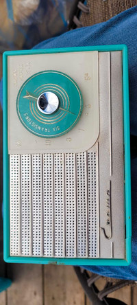 Antique Transistor Radio