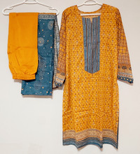 Pakistani Ladies Lawn Suits 3 Pieces Original Lakhani Large Size