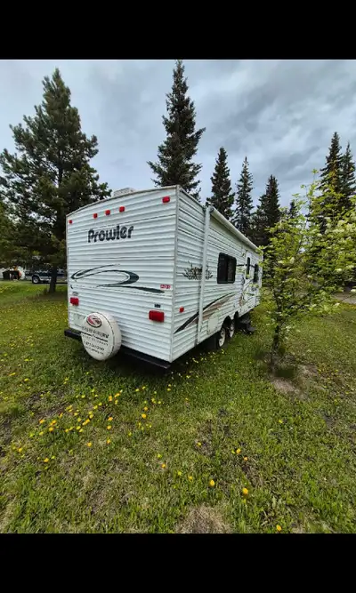 24ft,great tires, new awning, great shape and satellite dish,2 TV'S.