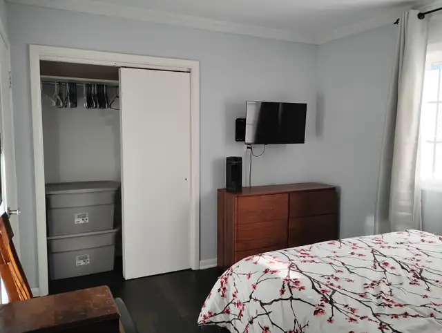  Furnished Room for Rent – Female Tenant Only  AVAILABLE63782601813121122
