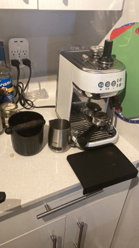 Basically new Breville Bambino plus package