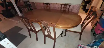 Solid Oak Dining Table Set – 6 Chairs + 2 Leaves (Seats 6–8)., View more