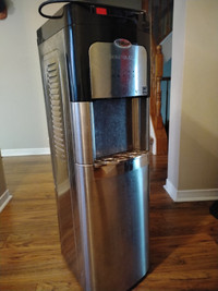 Whirlpool water dispenser, Hot water working but cold isn't .