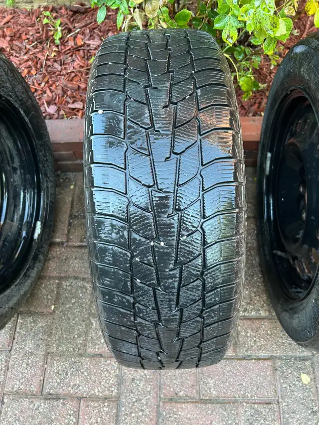 215/60R17 Winter Tires on Steel Rims for Toyota C-HR – 4 tires in Tires & Rims in Kitchener / Waterloo - Image 5