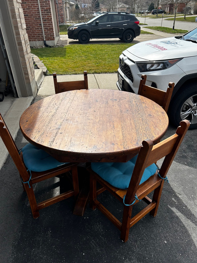 Table and chairs  in Dining Tables & Sets in London