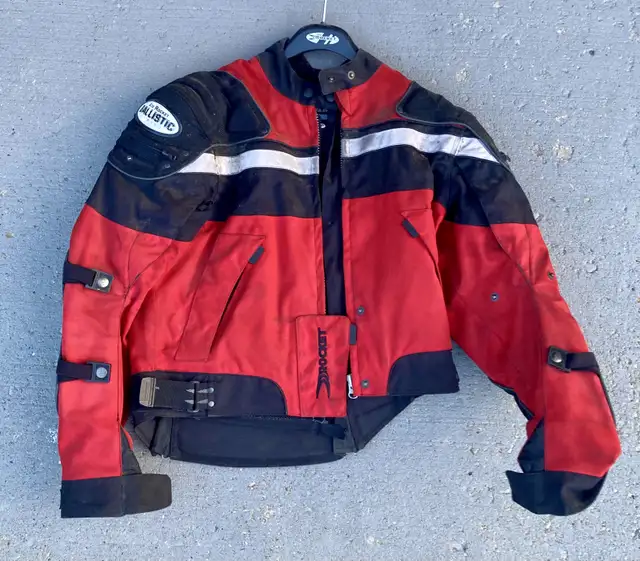 Joe Rocket Women’s Medium Ballistic Motorcycle Jacket in Motorcycle Parts & Accessories in Calgary - Image 2