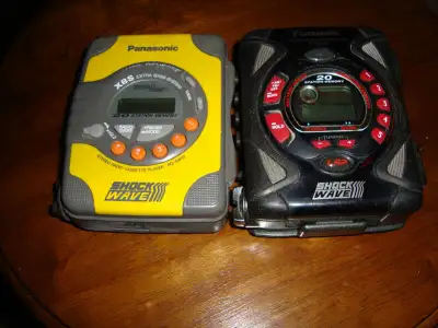 WalkMan-Panasonic - Shockwave digital radio cassette autoreverse, View more