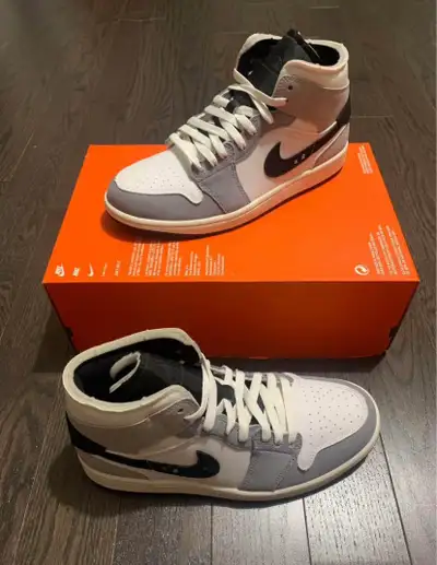 Brand new sizes Size 8 mens (Available) Size 9 mens (Available) $80 each (No lid for the box)