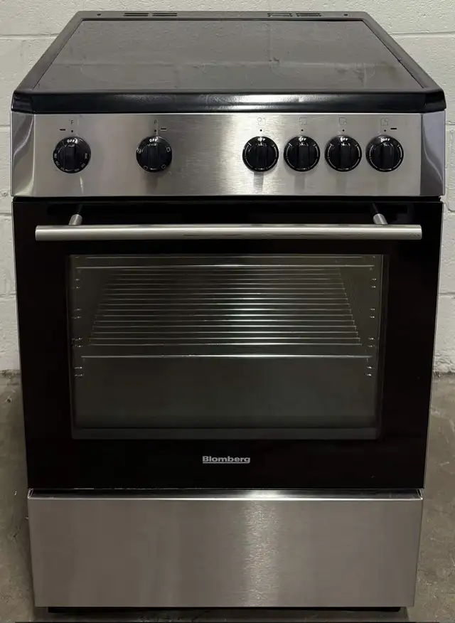 Apartment Size Stove “BLOOMBERG” 24 inch  in Stoves, Ovens & Ranges in City of Toronto - Image 2