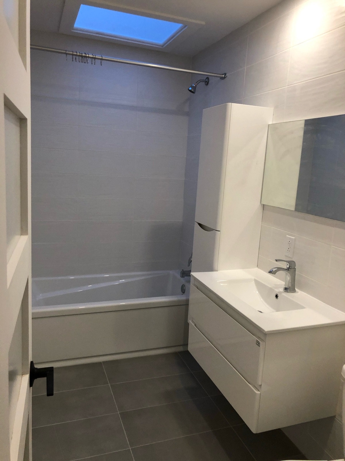 4275 Rue de Rouen — photo 3