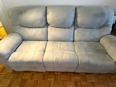 Free 2 couch 1 of 2 places and the other of 3 places . Thank You, View more