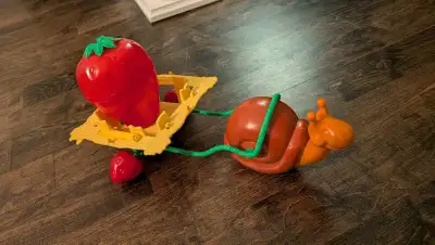 strawberry shortcake snail cart, vintage, View more
