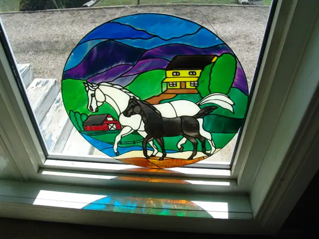 Mom& Filly Greet the Morning HANDCRAFTED  Stained Glass Painting in Arts & Collectibles in Red Deer - Image 3