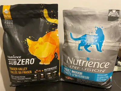 21lbs Nutrience Cat Food, View more