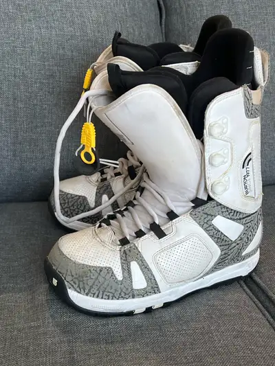 snowboard boots, View more