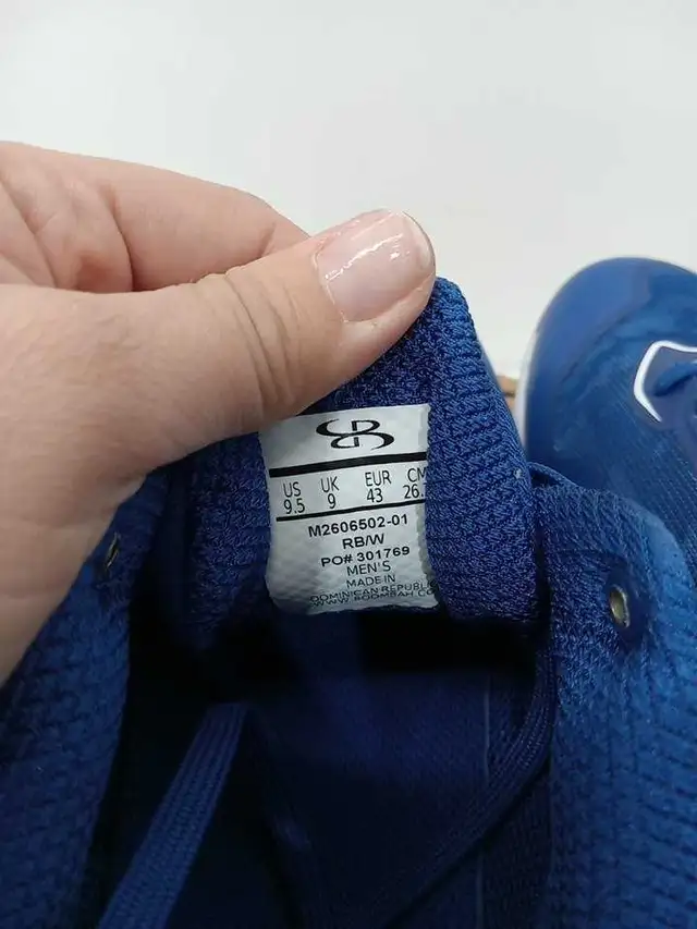 NEW -Boombah Viper Shoes USA Molded Cleats - WOMEN:11 / MEN:9.5  in Men's Shoes in Markham / York Region - Image 3