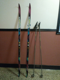 ROSSIGNOL TOURING LTS XL CROSS COUNTRY SKI WITH POLES