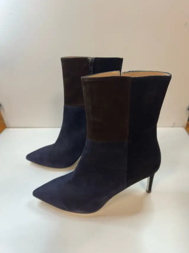 Ron White Boots in Women's - Shoes in City of Toronto - Image 3