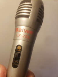 2 Mics .Diawa Microphone + XLR 20' Cable+ Genaric Microphone