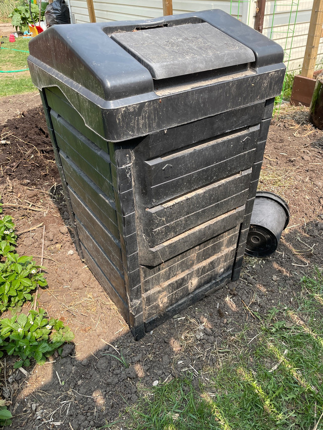 Scepter composter  in Plants, Fertilizer & Soil in Saskatoon - Image 2