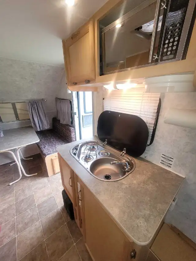 2012 Evasion Prolite 17 Travel Trailer in Travel Trailers & Campers in Dartmouth - Image 5