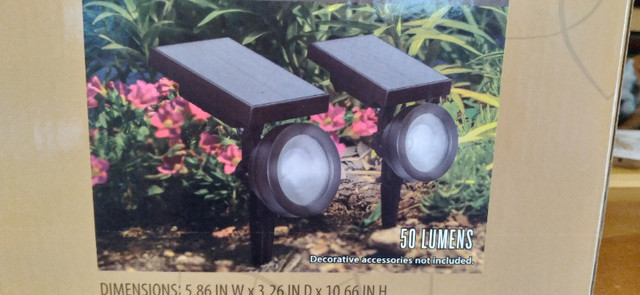2 PACK OUTDOOR LED SOLAR SPOTLIGHTS, OIL-RUBBED BRONZE 50 LUMENS in Outdoor Lighting in Sarnia