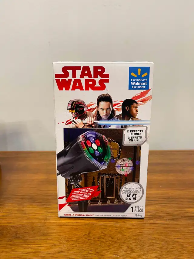 Star Wars Christmas Whirl-A-Motion Lightshow Projection 2-in-1 in General Electronics in Oshawa / Durham Region - Image 2