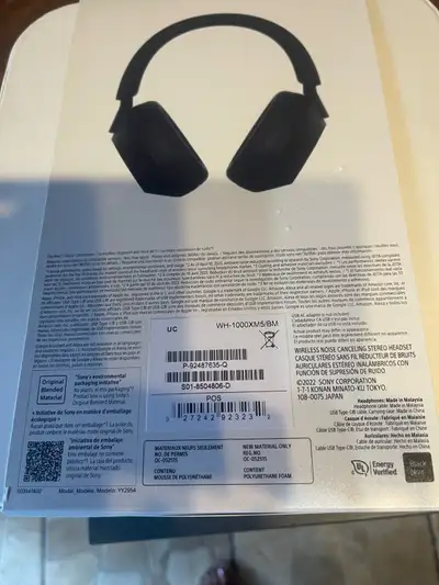 Sony WH-1000XM5, View more